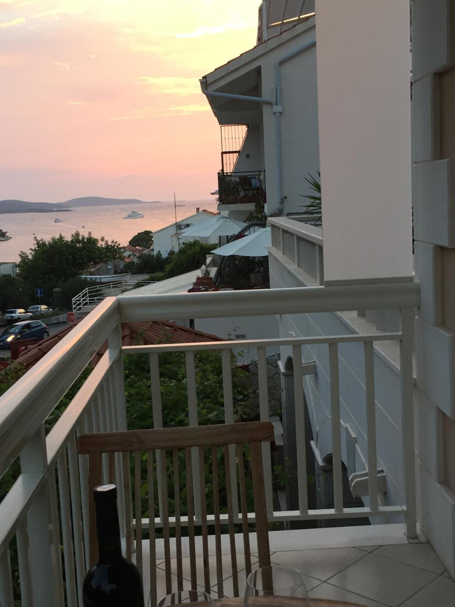 Apartments Jani Hvar Town Zewnętrze zdjęcie